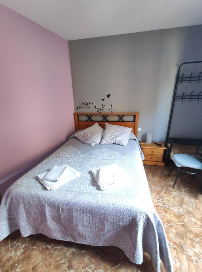 Hostal El Bodegon Ateca Buitenkant foto