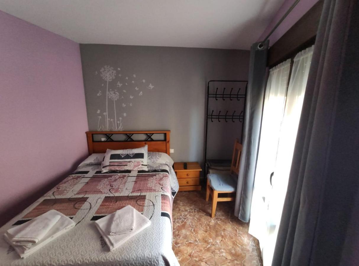 Hostal El Bodegon Ateca Buitenkant foto